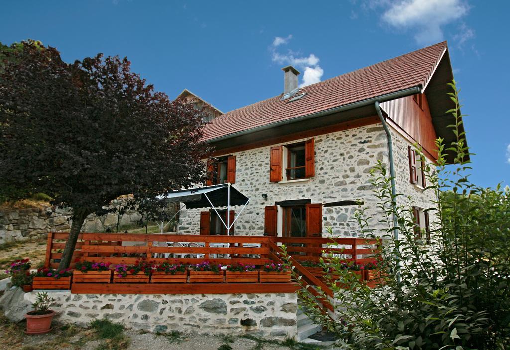 Bed and Breakfast Le Carnival Laval  Zewnętrze zdjęcie